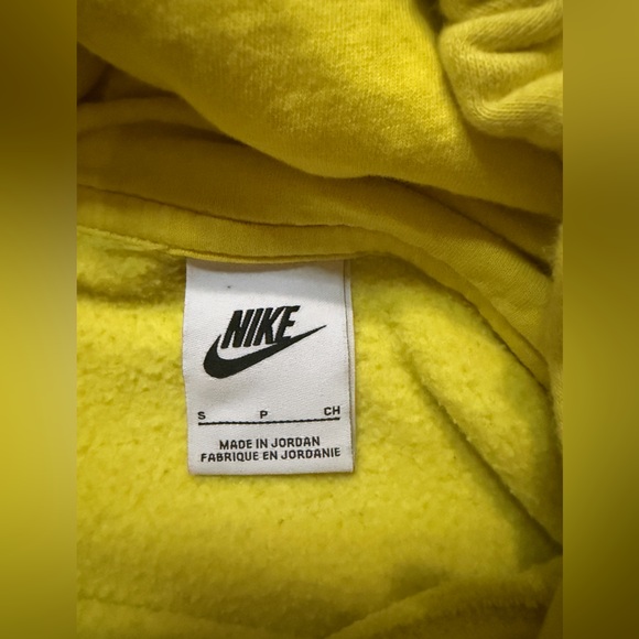 Nike Vibrant Yellow Sweatshirt - Picture 4 of 9